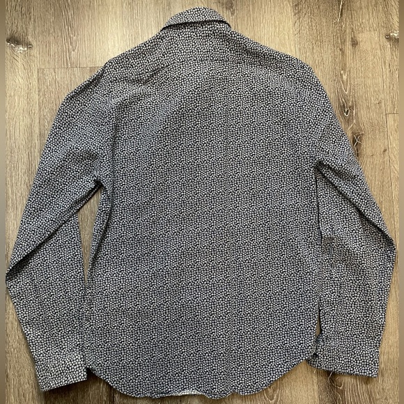 Express Long sleeve button down . - Picture 3 of 3
